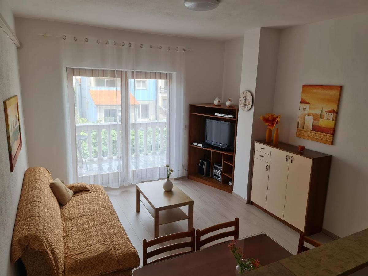 Apartment Mira Pula Luaran gambar