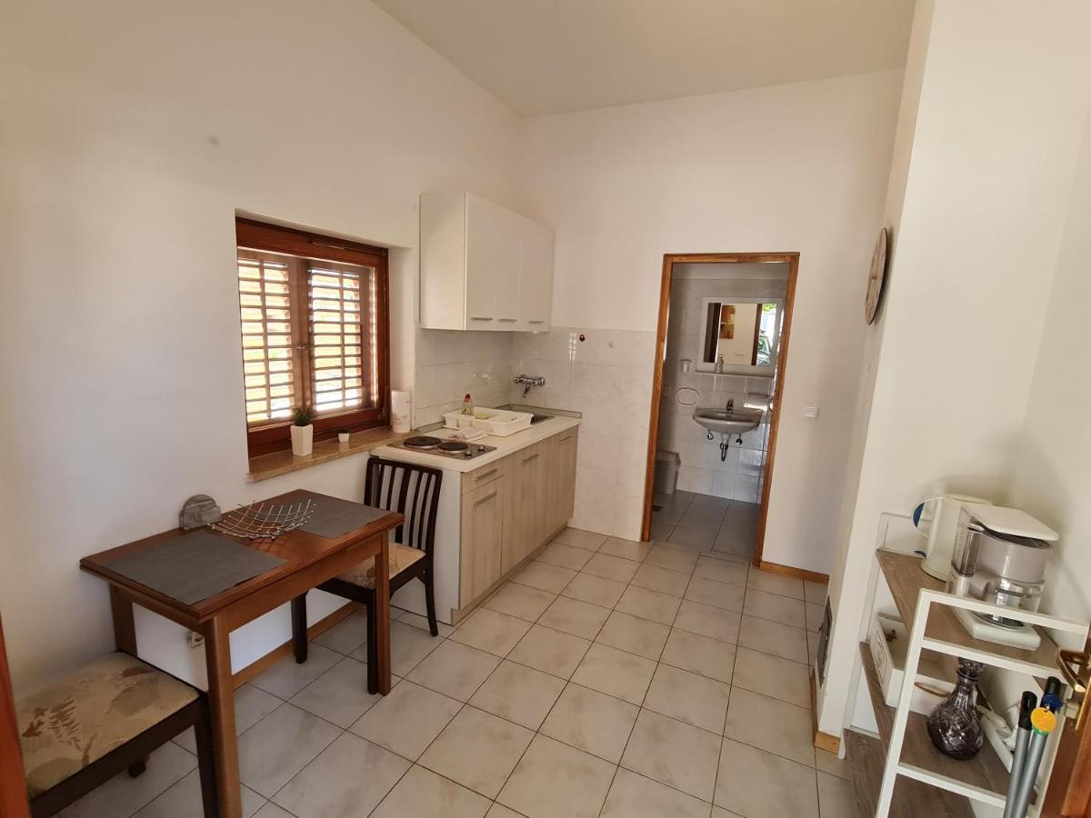 Apartment Mira Pula Luaran gambar