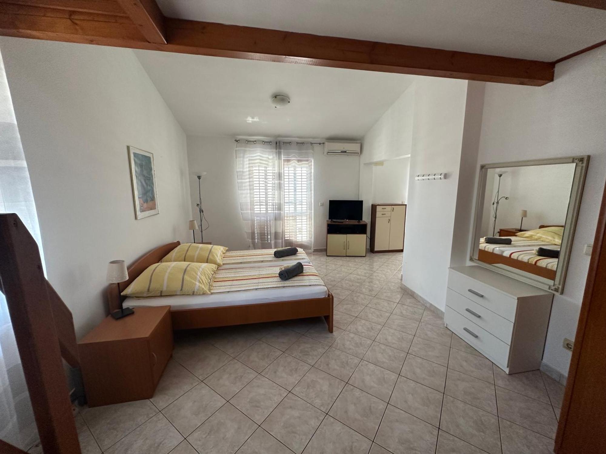 Apartment Mira Pula Luaran gambar